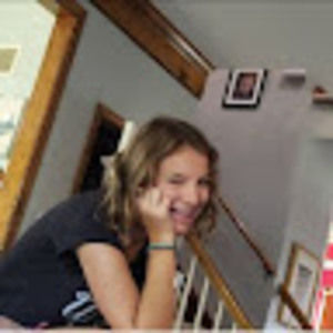 Meet your Posher, Camille